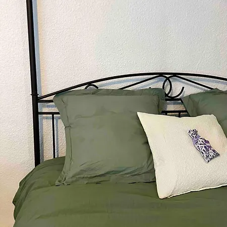 Apartment Toulon Near Airport Saint-Tropez